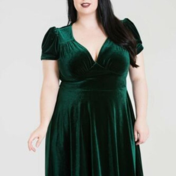 2XL NWT Hell Bunny Green Stretch Velvet 40s Style Retro Holiday Joanne Dress - Picture 1 of 6